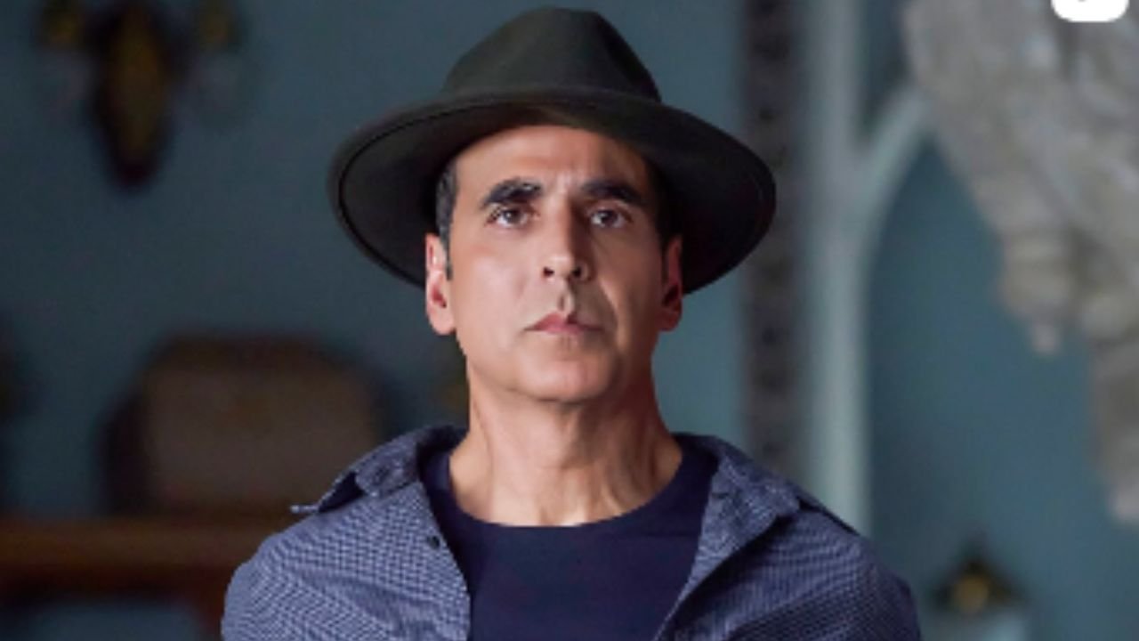 Akshay Kumar's 'Bhoot Bangla' created buzz, raining notes even on the seventh day
