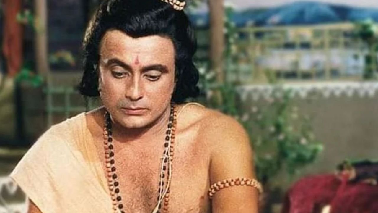 Rama, Sita and Lakshman became the stars of 'Ramayana', where is Kaikeyi missing from Dasaratha?