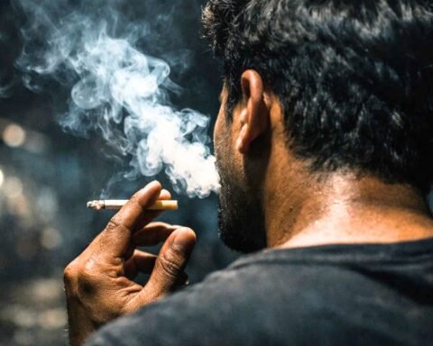 People born after 2008 in Britain will not get cigarettes, Britain passed the bill