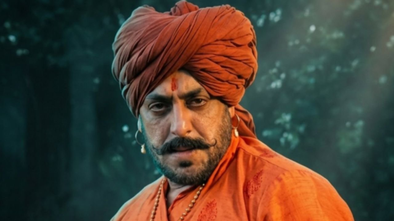 Why were fans surprised to see Salman Khan's cameo in 'Raja Shivaji', his saffron look?