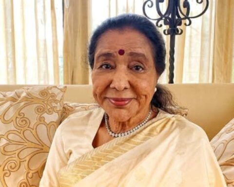 Why did asha use the surname 'bhosale' even after divorcing her first husband? Know the story