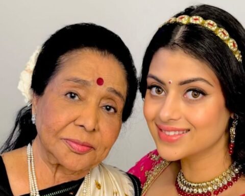 Who is asha bhosle's granddaughter janai who will follow in her grandmother's footsteps?