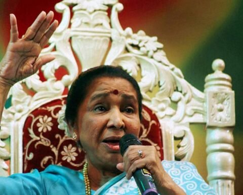 Asha Bhonsle's condition critical, heart and breathing problems, admitted to ICU